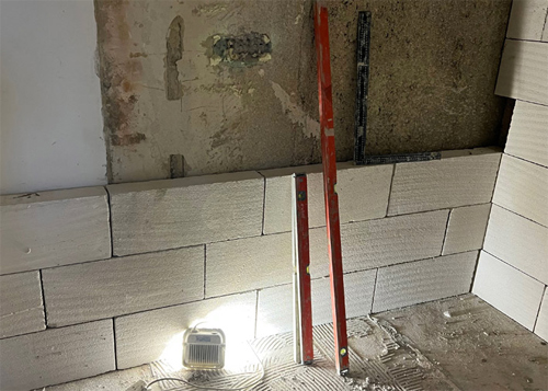 rekonstrukcí bytového jádra